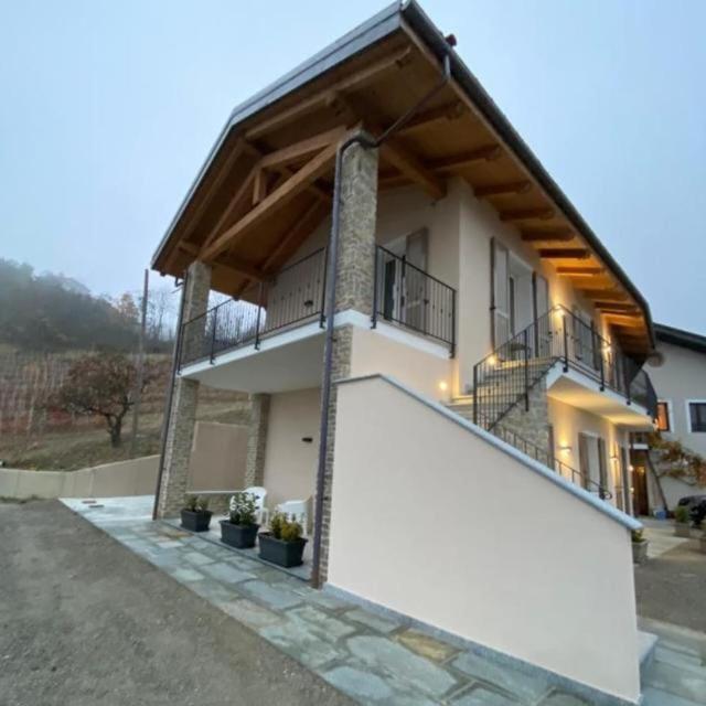 Chiabot Langhe Leilighet Roddino Eksteriør bilde